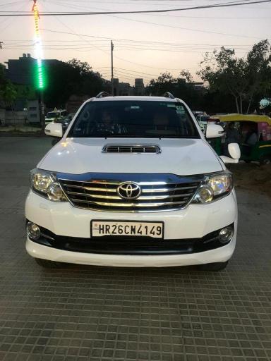 Toyota Fortuner 3.0 4x4 AT 2015