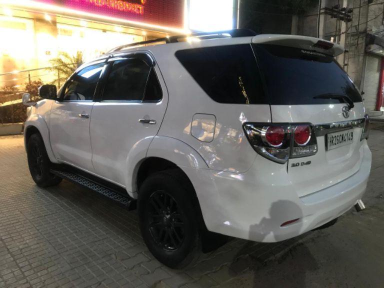 Toyota Fortuner 3.0 4x4 AT 2015