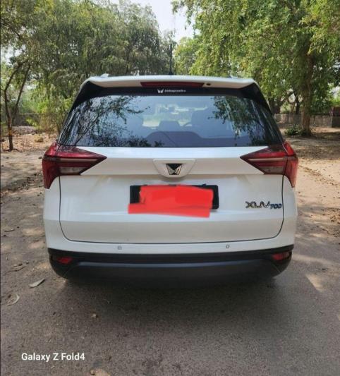 Mahindra XUV700 MX Petrol MT 5 STR 2021