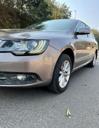 Skoda Superb Elegance 2.0 TDI CR AT 2014
