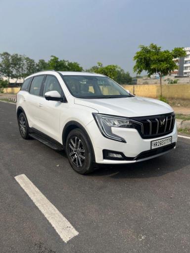 Mahindra XUV700 AX 7 Diesel AT Luxury Pack 7 STR 2022