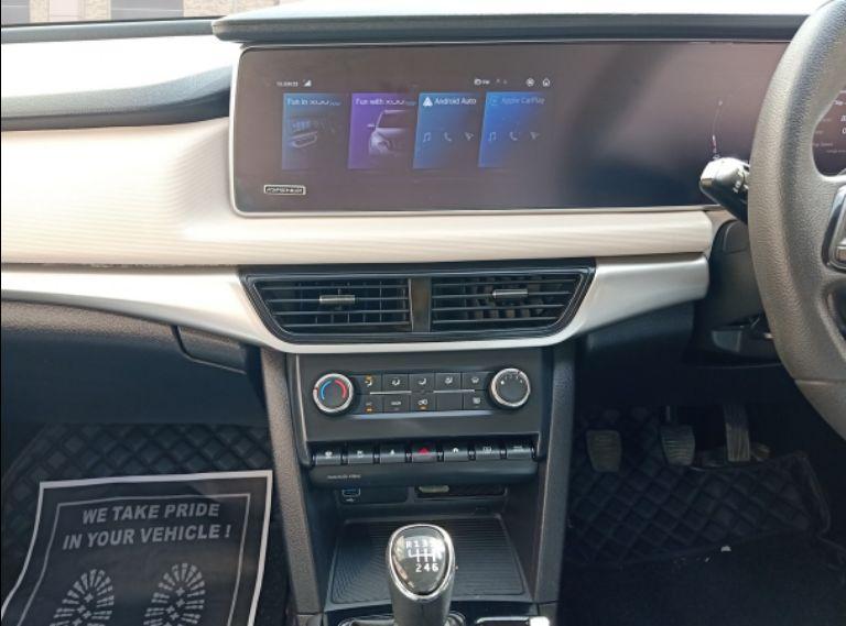 Mahindra XUV700 AX 5 Diesel MT 5 STR 2022