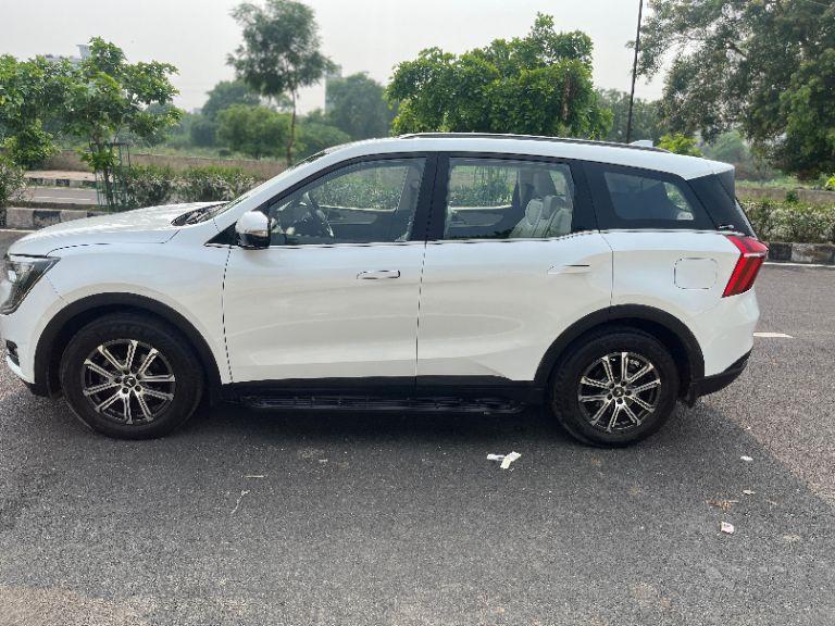 Mahindra XUV700 AX 7 Diesel AT Luxury Pack 7 STR 2022