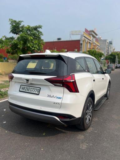 Mahindra XUV700 AX 7 Diesel AT Luxury Pack 7 STR 2022