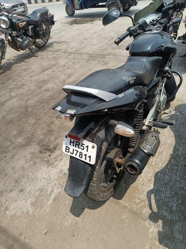 Bajaj Pulsar 150cc 2015