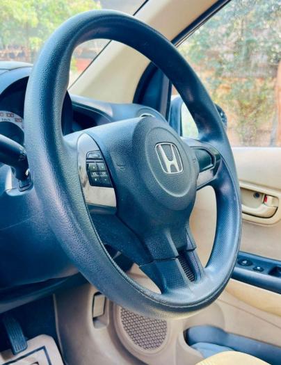 Honda Brio V MT 2014