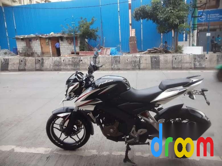 Bajaj Pulsar NS 200 2014