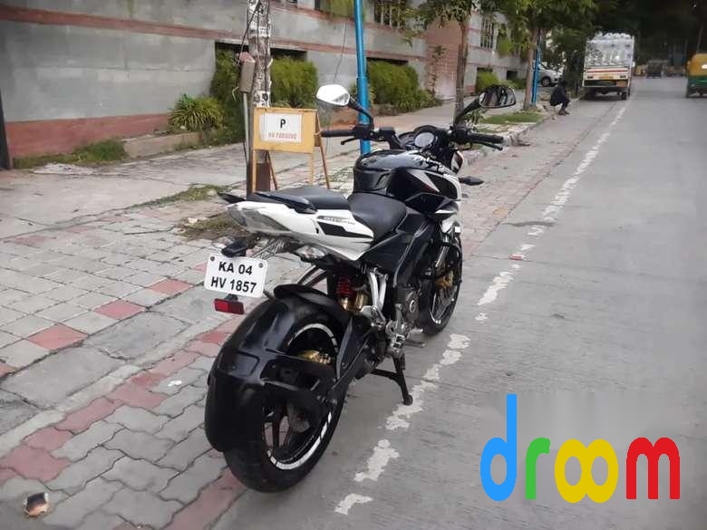 Bajaj Pulsar NS 200 2014