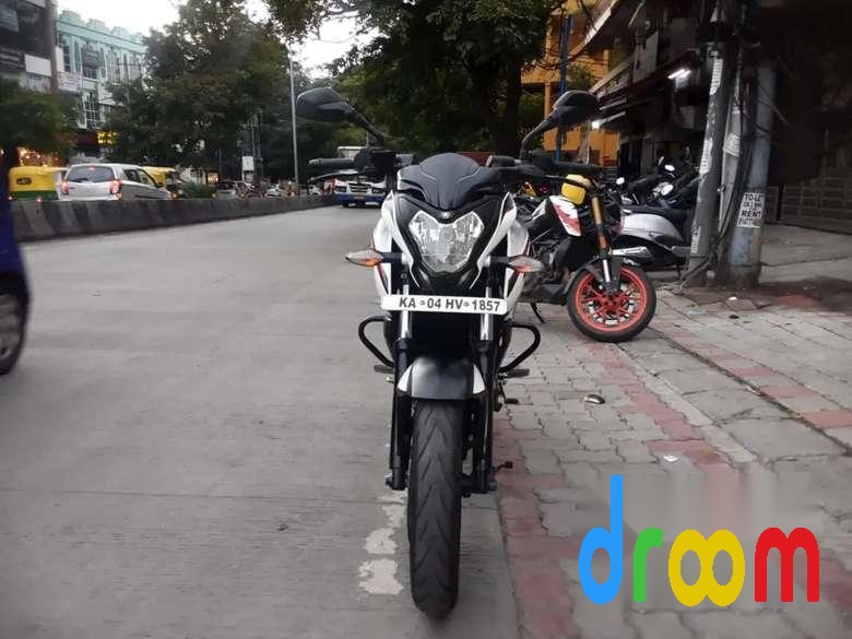 Bajaj Pulsar NS 200 2014