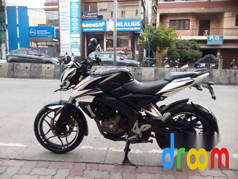 Bajaj Pulsar NS 200 2014