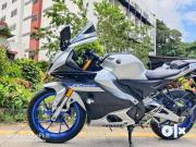 Yamaha YZF-R15 V4 Monster Energy Edition 2022