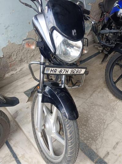 Hero HF Deluxe Black Self Alloy 100cc 2022