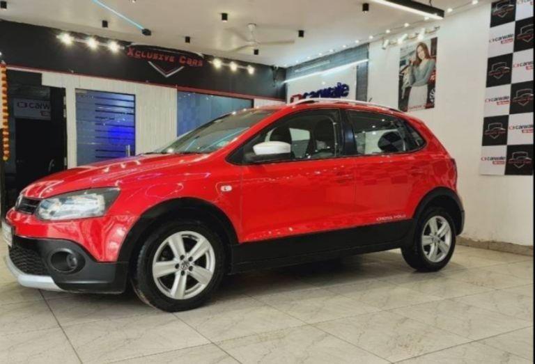 Volkswagen Polo Highline 1.2L (P) 2014