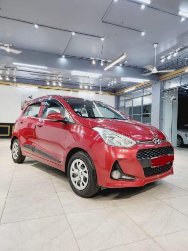 Hyundai Grand i10 1.2 Sportz (O) AT 2017