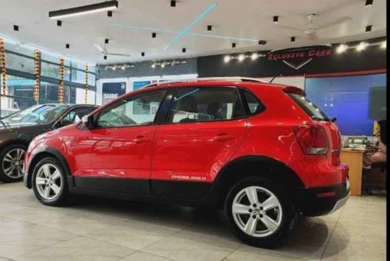 Volkswagen Polo Highline 1.2L (P) 2014