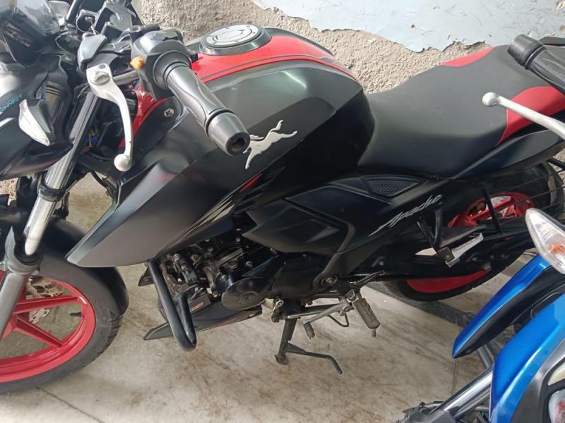 TVS Apache RTR 160 4V BT Disc 2023