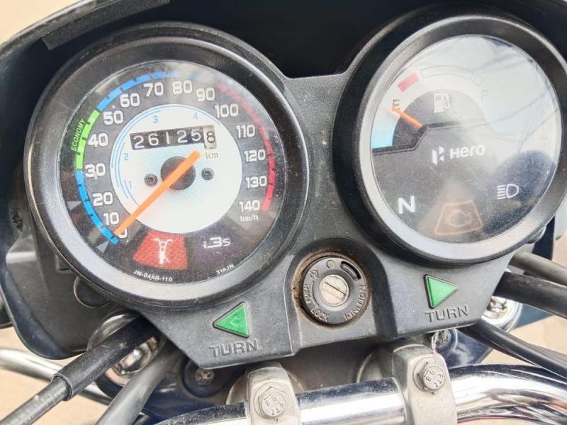 Hero Splendor Plus Black and Accent Edition 2022