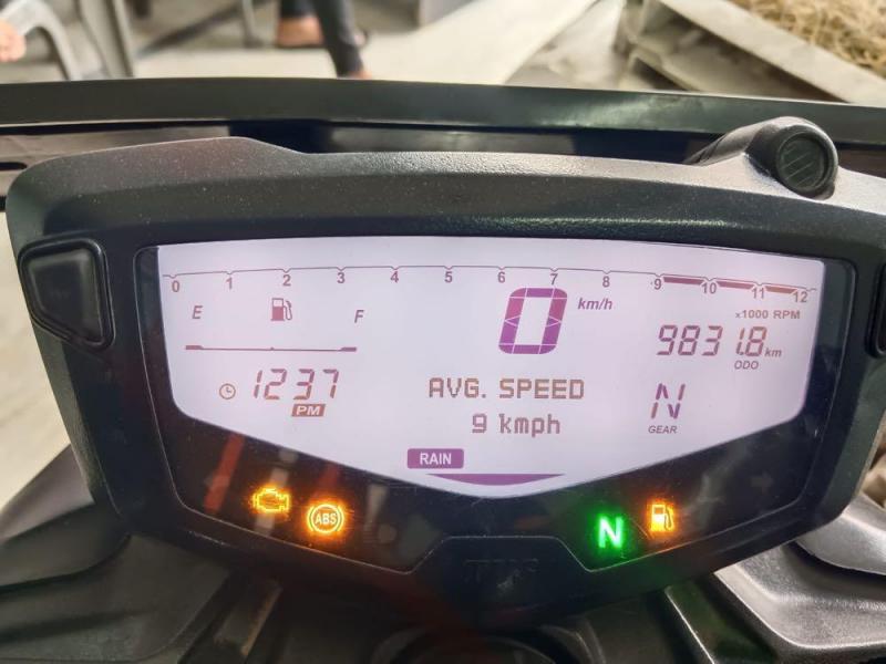 TVS Apache RTR 160 4V BT Disc 2023