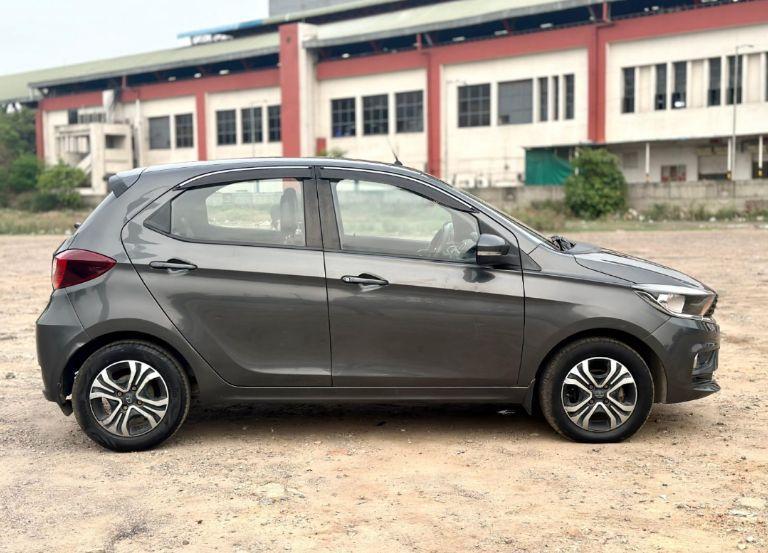 Tata Tiago Revotorq XZ 2020