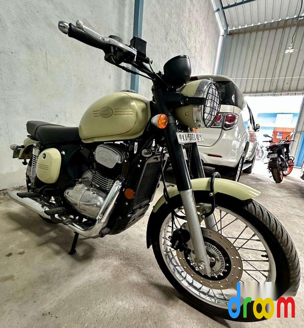 Jawa Forty Two 295CC ABS BS6 2021