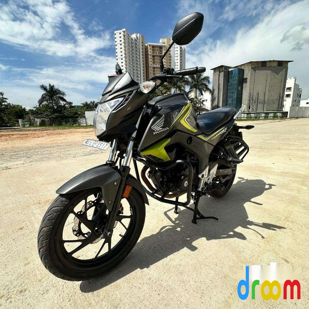 Honda CB Hornet 160R STD 2016