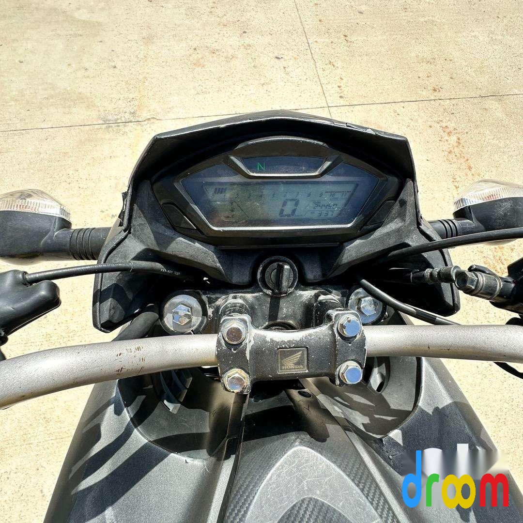 Honda CB Hornet 160R STD 2016