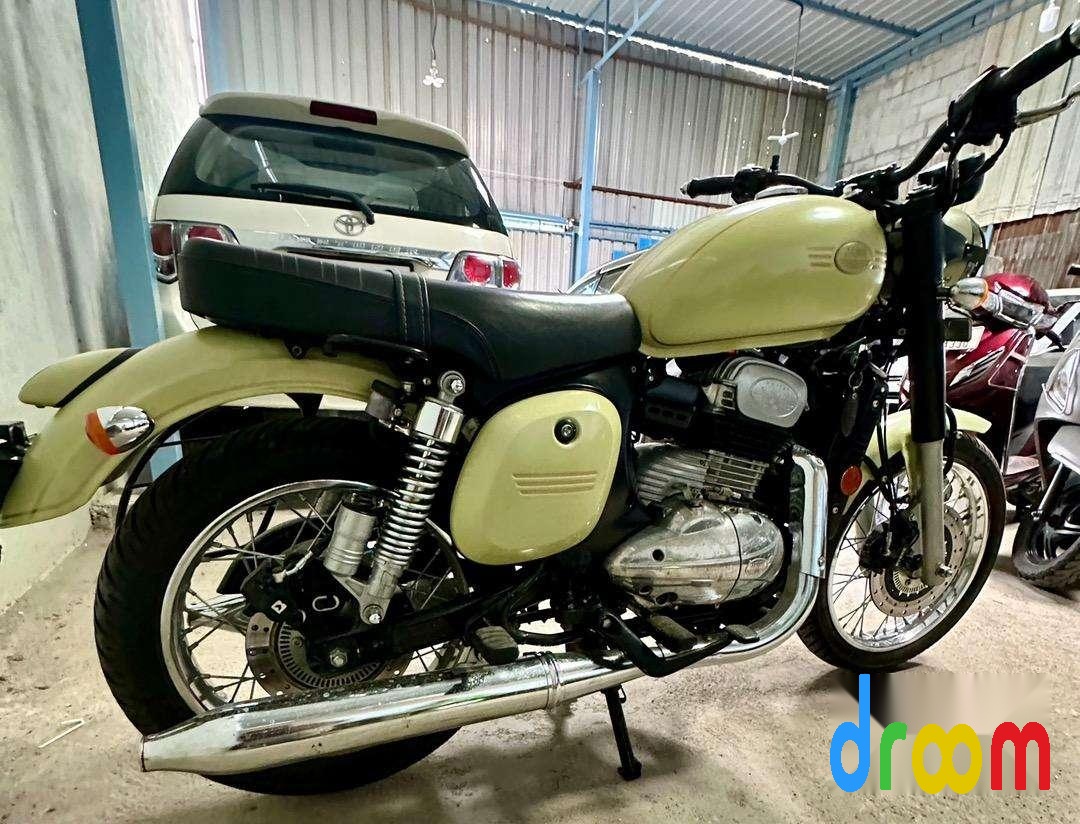 Jawa Forty Two 295CC ABS BS6 2021