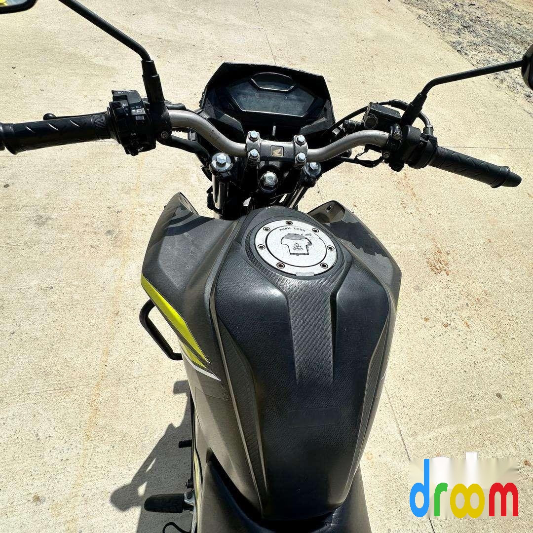 Honda CB Hornet 160R STD 2016