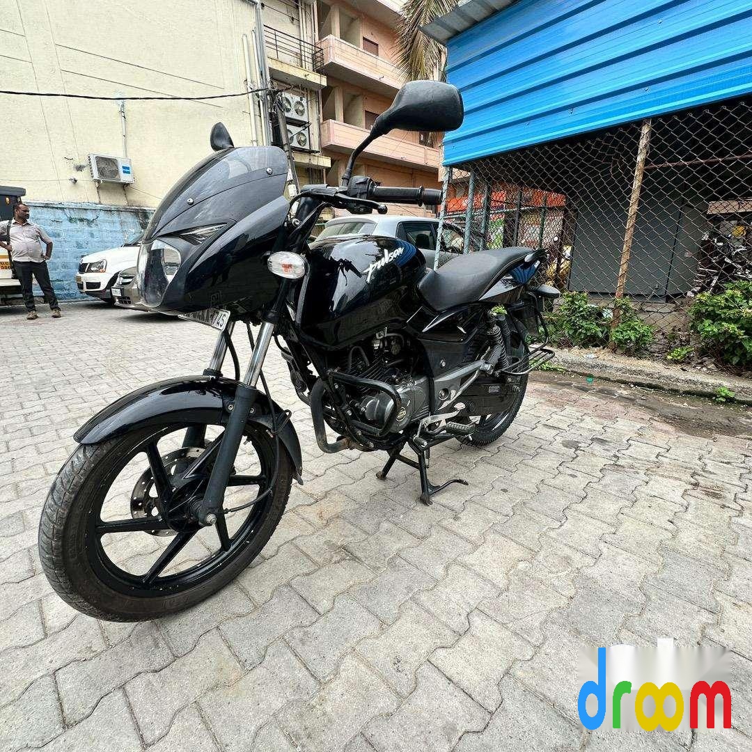 Bajaj Pulsar 125cc Drum BS6 2020
