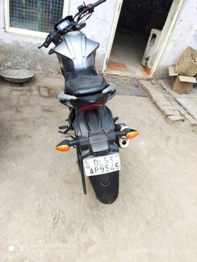 Suzuki GS 150 R 150cc 2015
