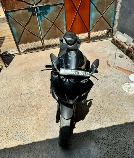 Yamaha YZF-R15 V3 150cc Darknight edition BS6 2021