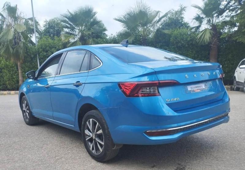 Skoda Slavia Style 1.0L TSI MT 2023