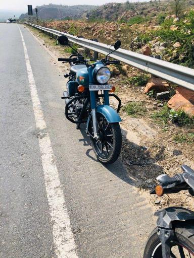 Royal Enfield Classic 350cc Signals Edition 2018