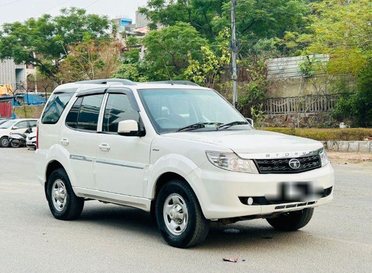 Tata Safari Storme 2.2 EX 4X2 2017
