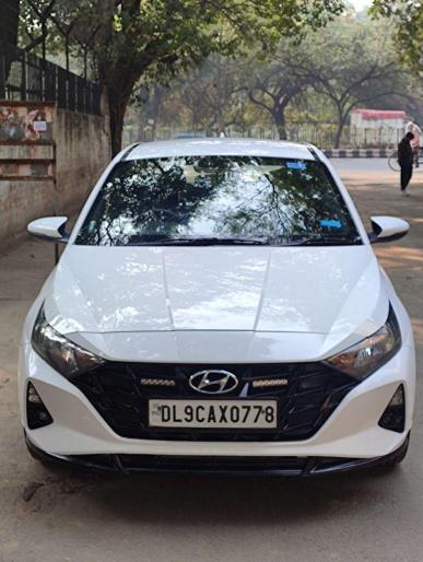 Hyundai i20 Sportz 1.2 IVT Petrol 2021