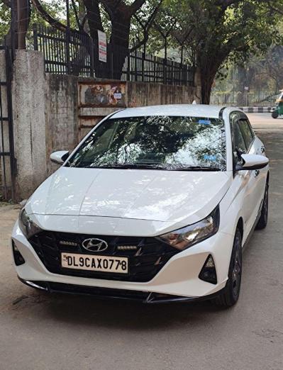 Hyundai i20 Sportz 1.2 IVT Petrol 2021