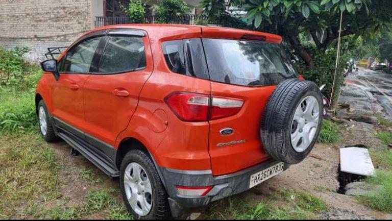 Ford EcoSport 1.5 TDCi Platinum Edition 2016
