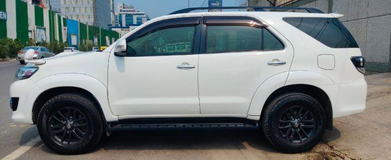 Toyota Fortuner 3.0 4x4 AT 2015