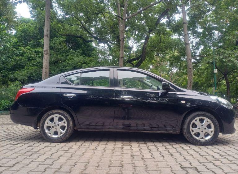 Renault Scala RXL PETROL 2013