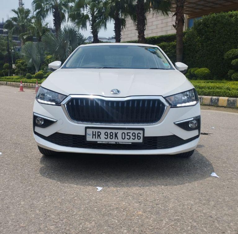 Skoda Slavia Ambition 1.0L TSI AT 2023