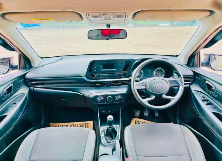 Hyundai i20 Magna 1.2 MT Petrol 2021