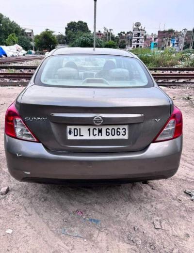 Nissan Sunny XV PETROL 2012