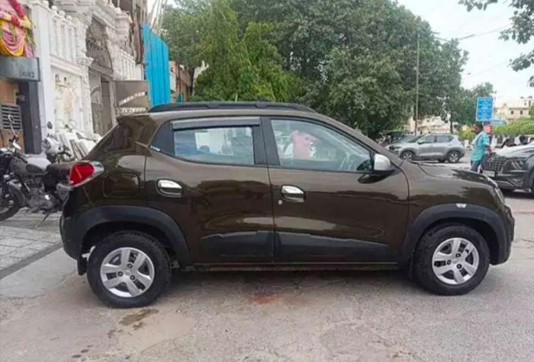 Renault KWID 1.0 RXT AMT Opt 2017