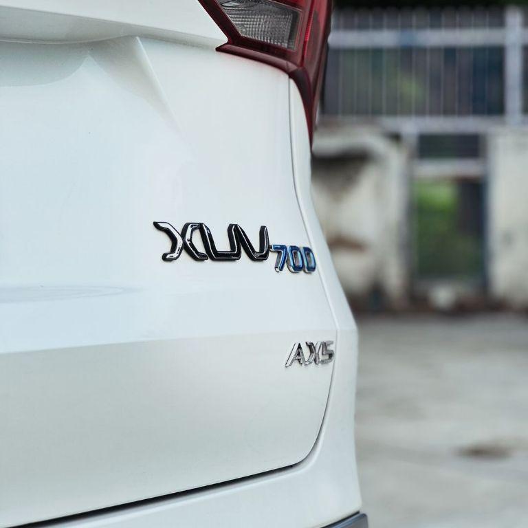 Mahindra XUV700 AX 5 Diesel MT 5 STR 2022