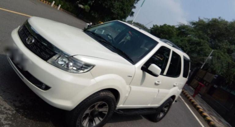 Tata Safari Storme 2.2 EX 4X2 2015