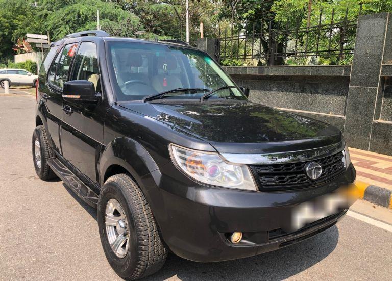 Tata Safari Storme 2.2 EX 4X2 2014