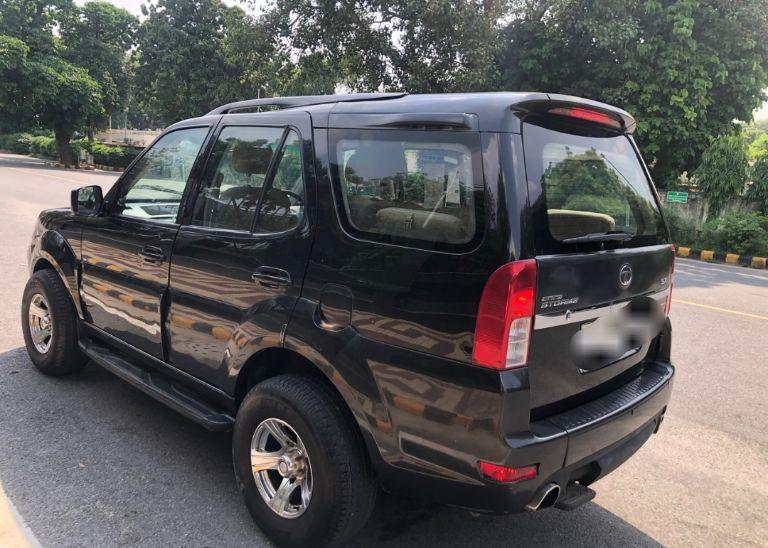 Tata Safari Storme 2.2 EX 4X2 2014