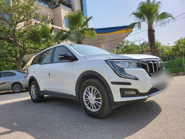 Mahindra XUV700 AX 3 Petrol AT 5 STR 2022