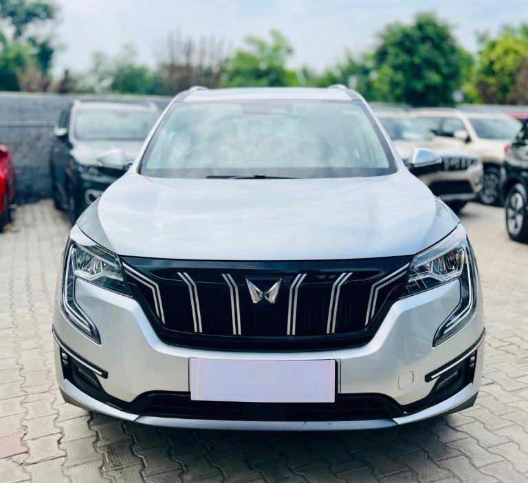 Mahindra XUV700 AX7 DIESEL AT 7 STR 2022