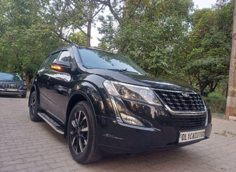 Mahindra XUV500 W11 2020
